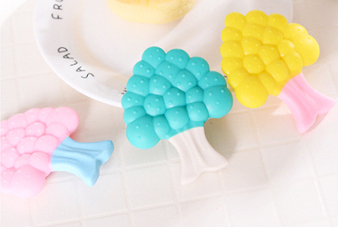 如何正確使用硅膠牙膠？使用硅膠牙膠注意事項有哪些